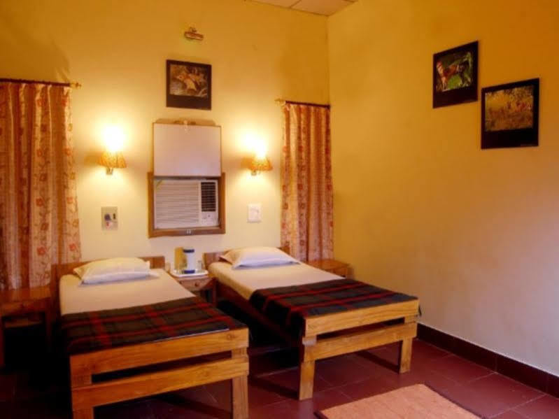 Mogli Resort Kanha Kānha Exterior foto