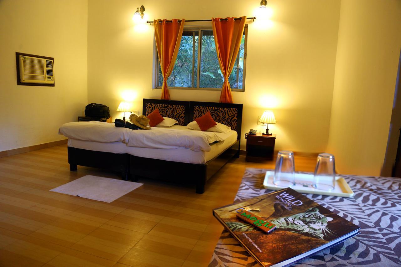 Mogli Resort Kanha Kānha Exterior foto