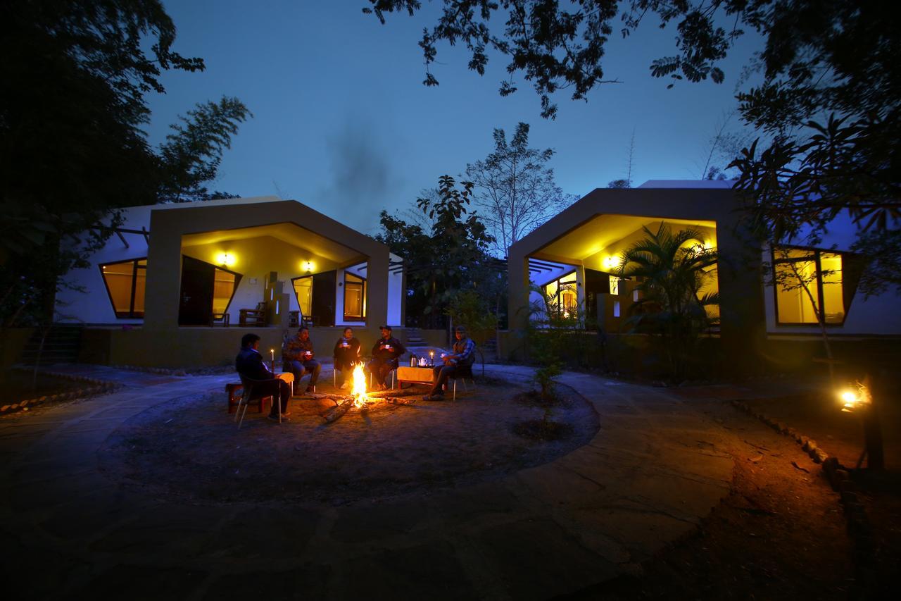 Mogli Resort Kanha Kānha Exterior foto
